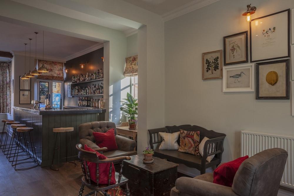 The Five Arrows Hotel Waddesdon Exterior photo