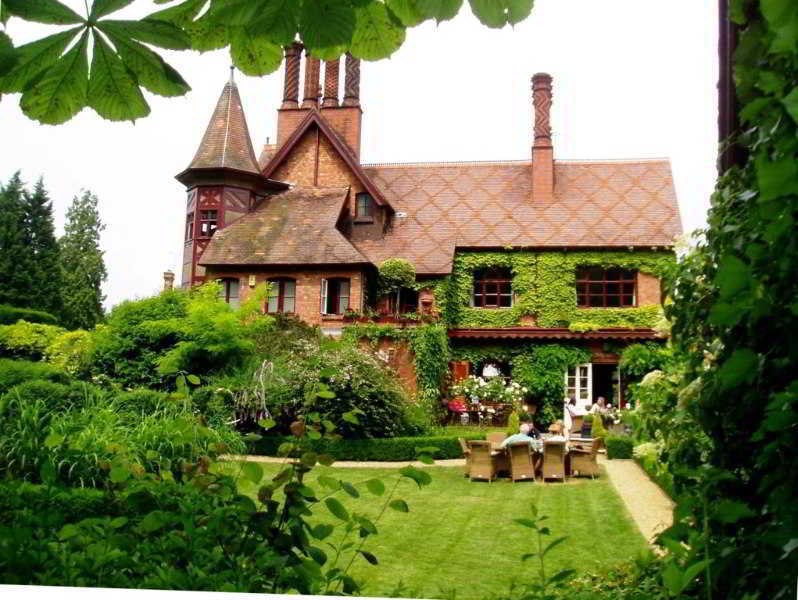 The Five Arrows Hotel Waddesdon Exterior photo