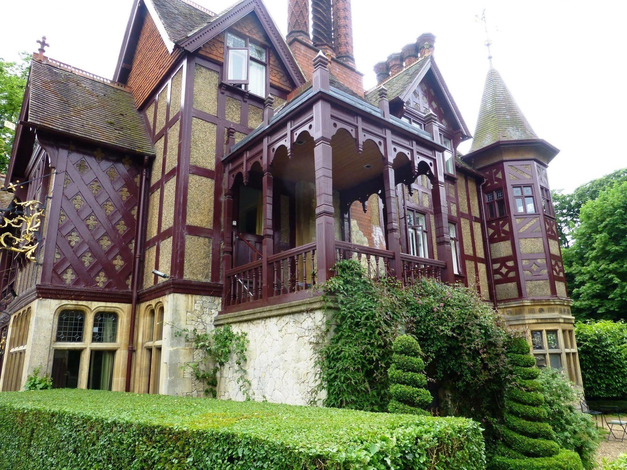 The Five Arrows Hotel Waddesdon Exterior photo